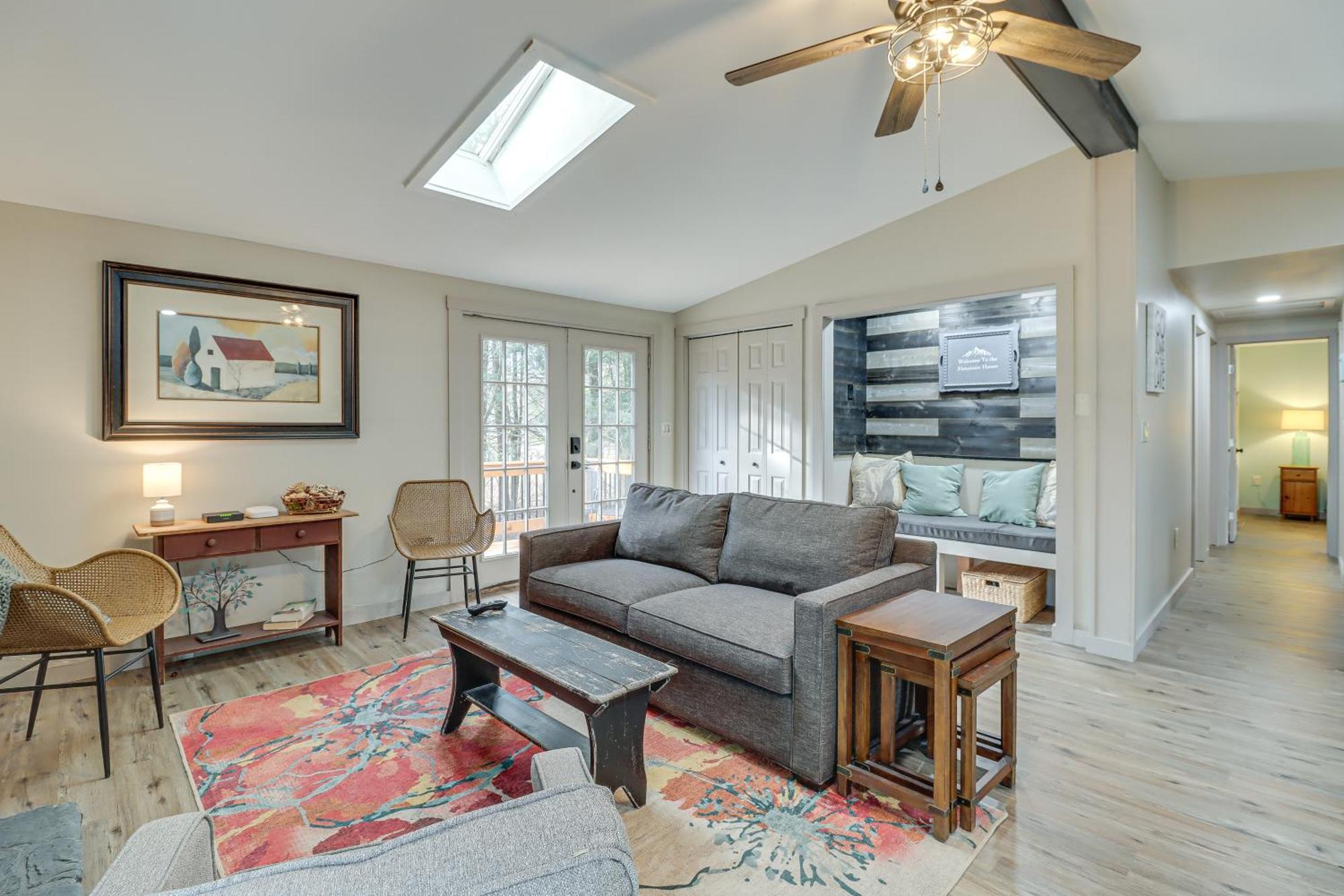Quaint Jim Thorpe Cabin Retreat, Walk To Beach! Extérieur photo
