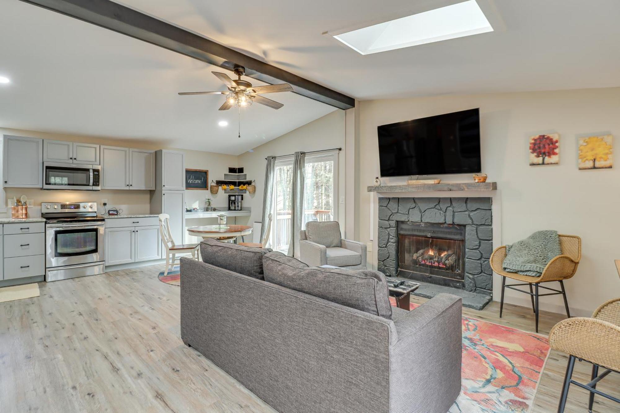 Quaint Jim Thorpe Cabin Retreat, Walk To Beach! Extérieur photo