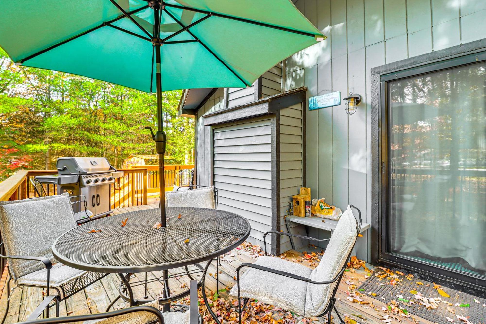 Quaint Jim Thorpe Cabin Retreat, Walk To Beach! Extérieur photo