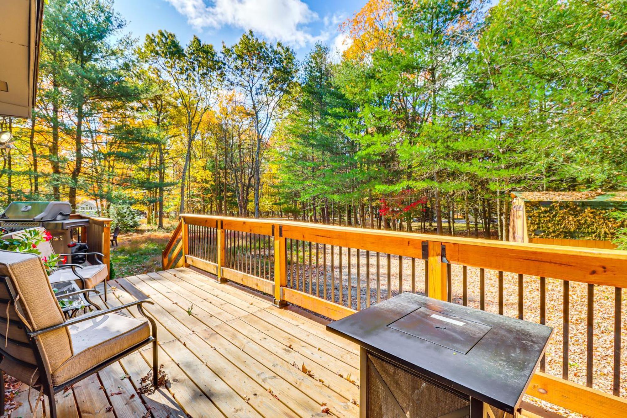 Quaint Jim Thorpe Cabin Retreat, Walk To Beach! Extérieur photo