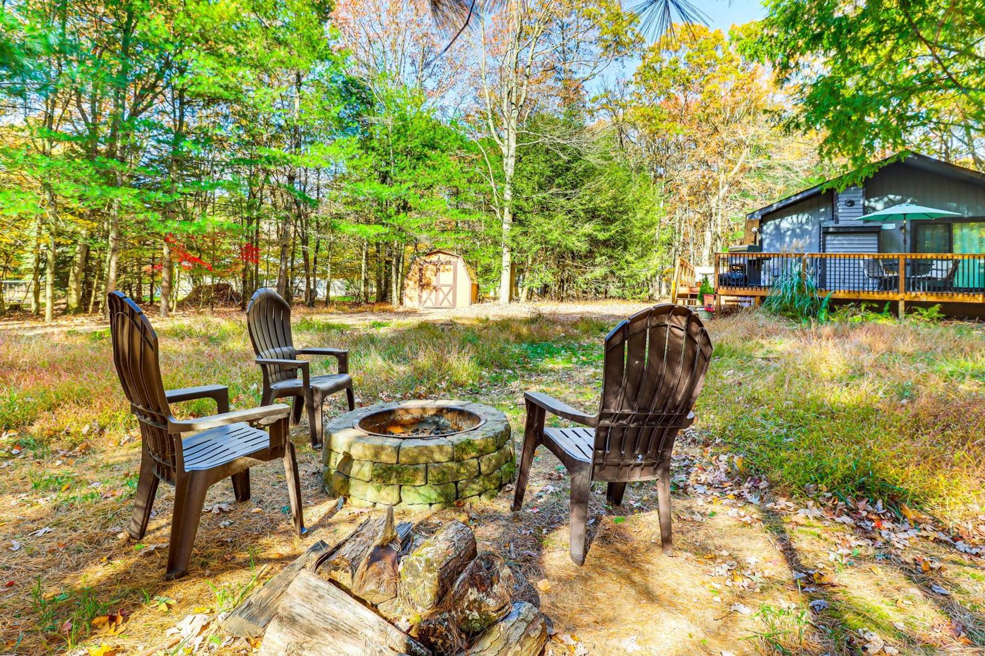 Quaint Jim Thorpe Cabin Retreat, Walk To Beach! Extérieur photo